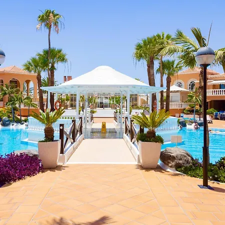 Home2book Modern Seaview & Pool, Americas Apartamento *