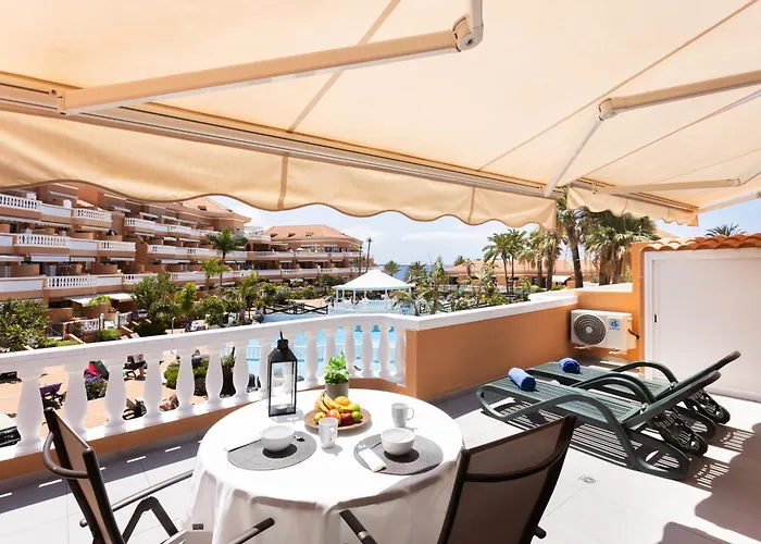 Home2book Modern Seaview & Pool, Americas Daire