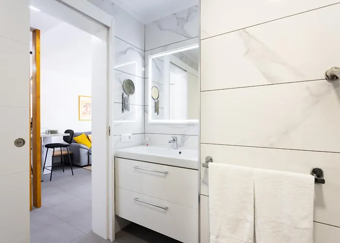 Daire Home2book Modern Seaview & Pool, Americas Playa de las Américas