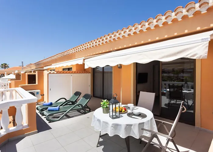 Home2book Modern Seaview & Pool, Americas * Playa de las Américas