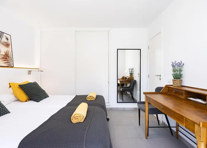 Daire Home2book Modern Seaview & Pool, Americas