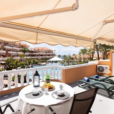 Home2book Modern Seaview & Pool, Americas Апартаменти