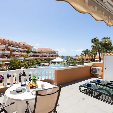 Apartment Home2book Modern Seaview & Pool, Americas *